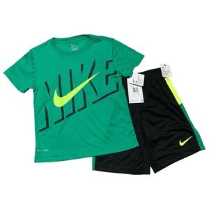 NEW $40 Nike Dri Fit Active Shirt and Shorts 2 Piece Set - Size 7